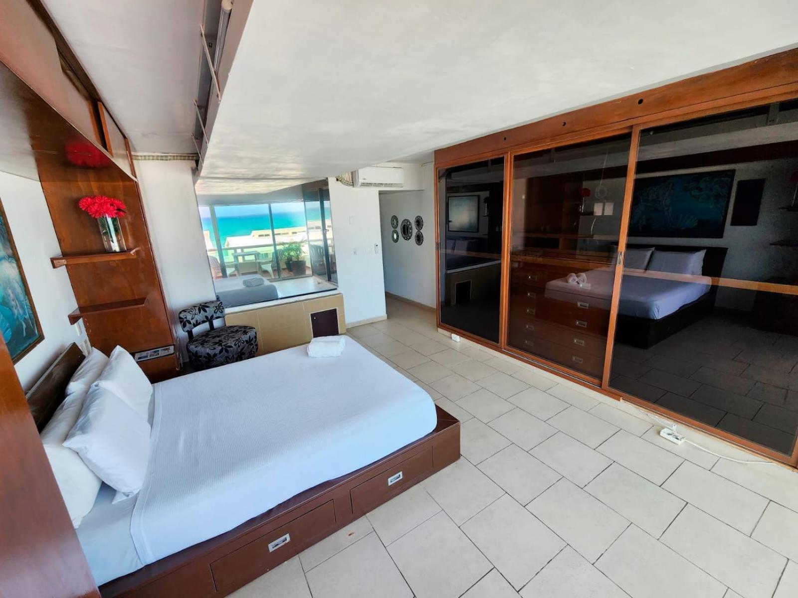 Beachfront Apartments Cancun Luaran gambar