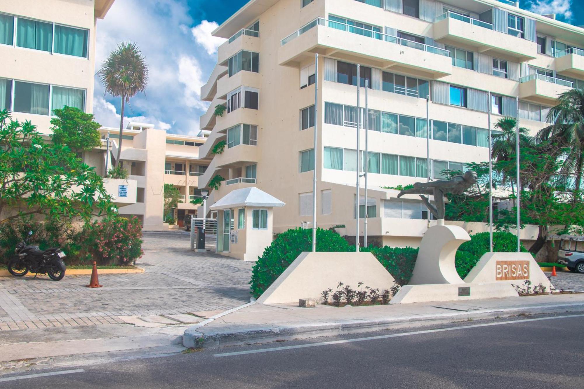 Beachfront Apartments Cancun Luaran gambar