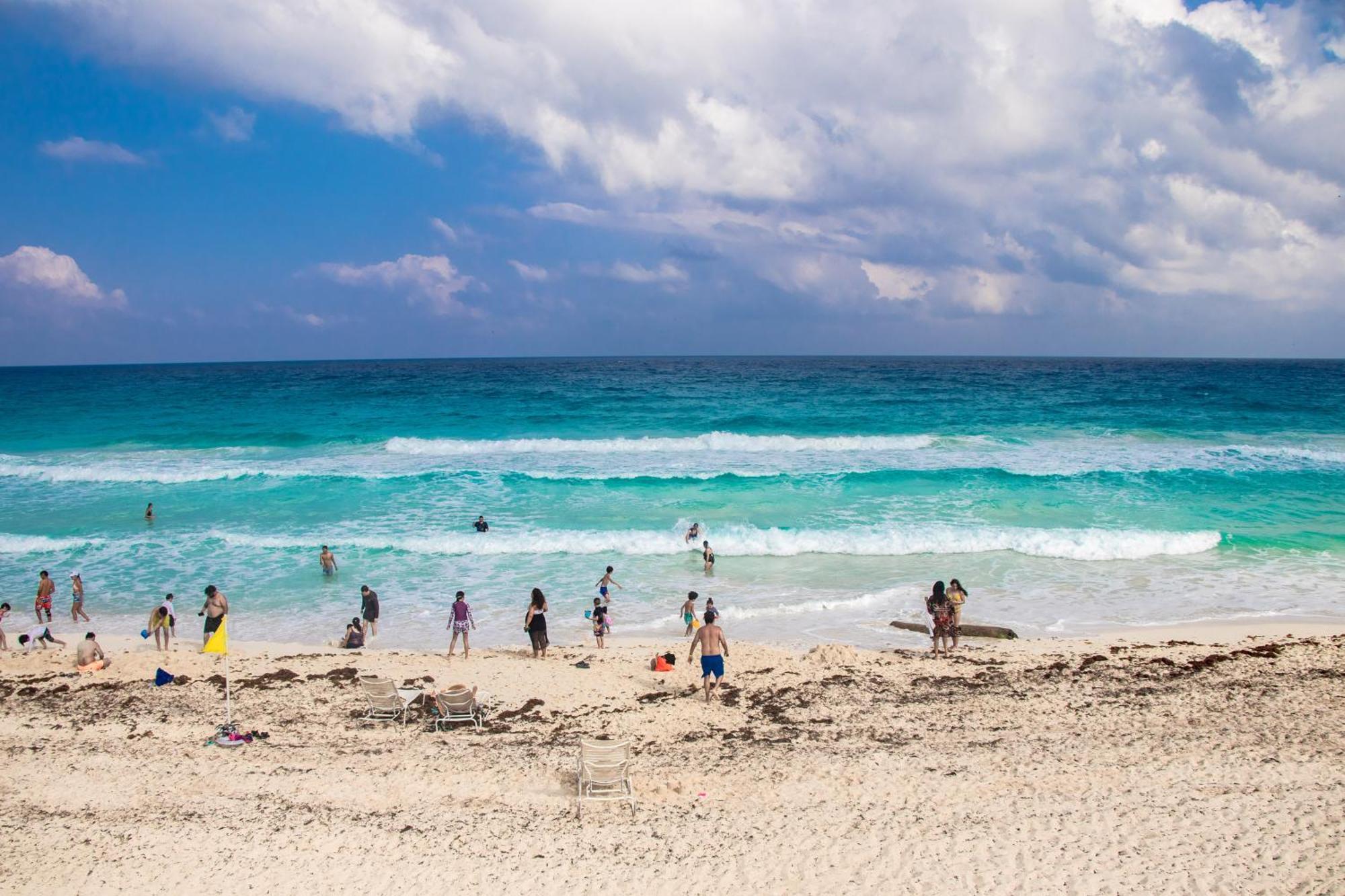 Beachfront Apartments Cancun Luaran gambar