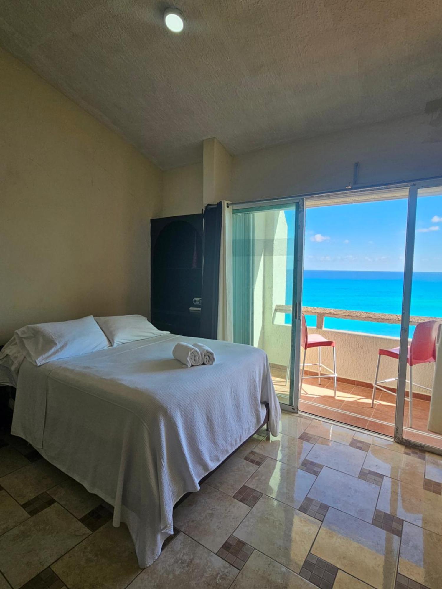 Beachfront Apartments Cancun Luaran gambar